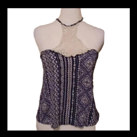 Size Small Preloved Women's Clothing Box (2) - Picture 5 of 14